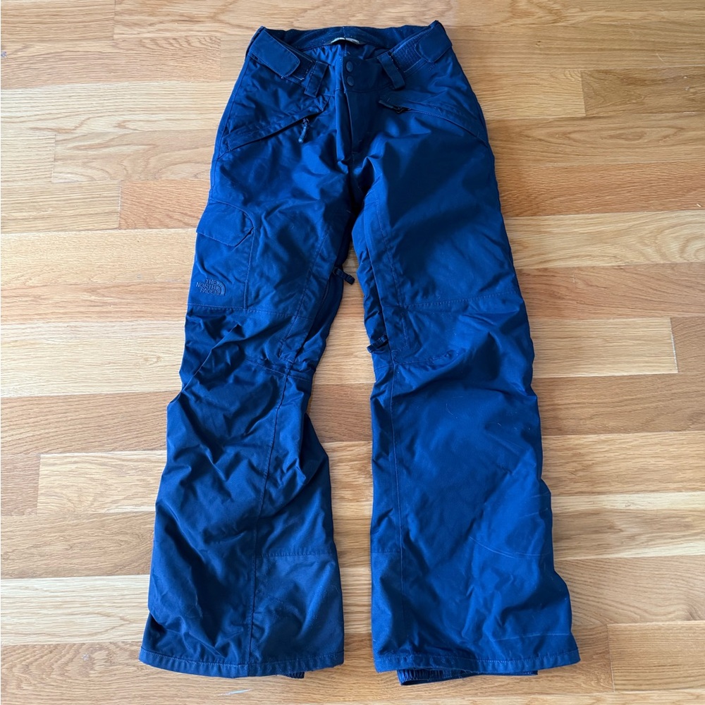 North Face insulated Women’s XS short ski pants Navy